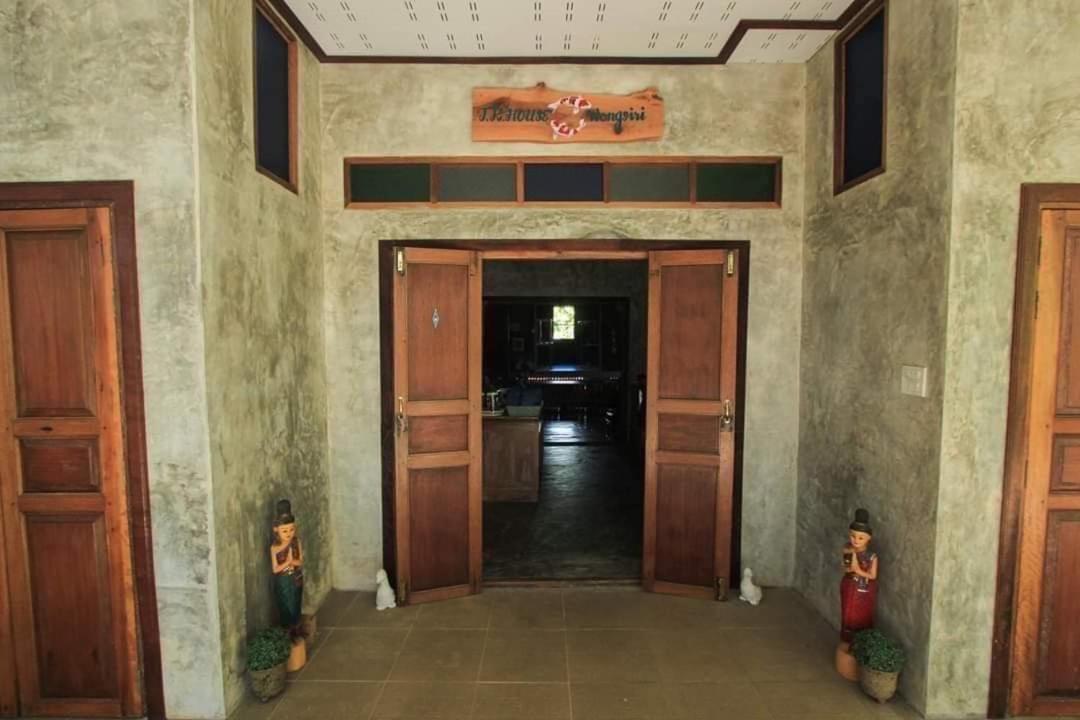 Baanyaiguesthouse Ко Мак Екстериор снимка